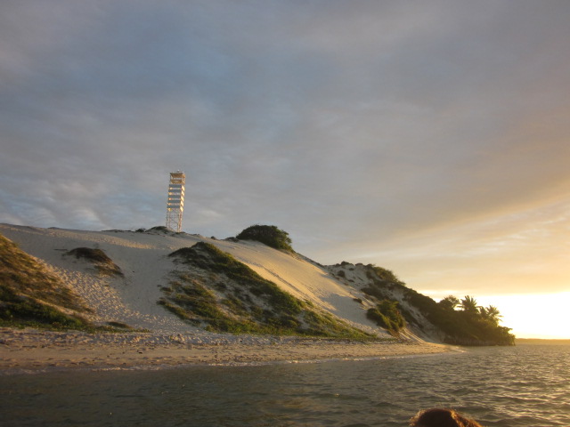 Sand dunes lining the river bank at Mangue Seco